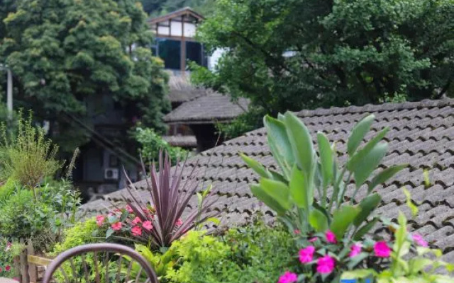 Wow. Wenxi Wawu Private Hot Spring Homestay – Outside – Chengdu