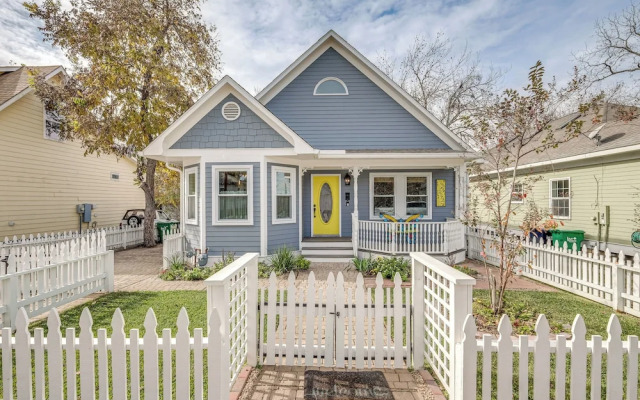 Brenham Rental w/ Deck & Yard < 1 Mi to Downtown!