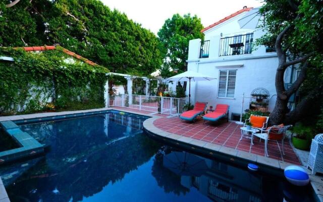 Beverly Hills Celebrity Home