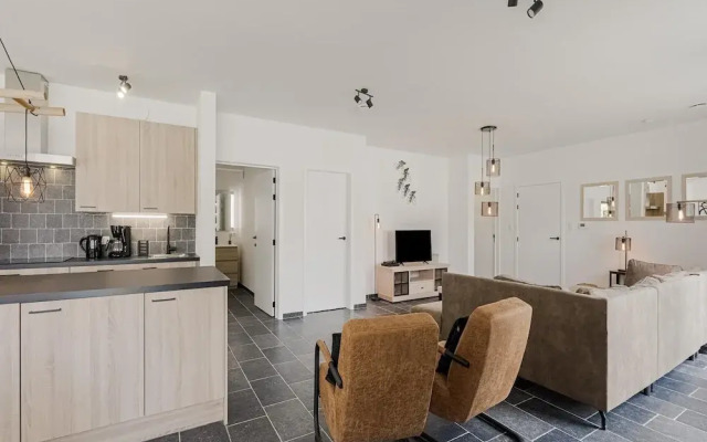 Modern Holiday Home in Ronse With Garden