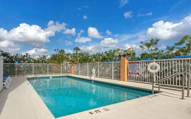 Comfort Inn Kissimmee-Lake Buena Vista South