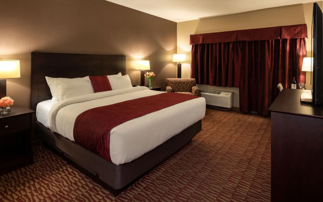 Lakeside Hotel Casino