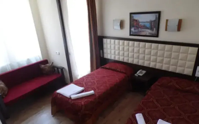 By Canbaba Adrasan Hotel