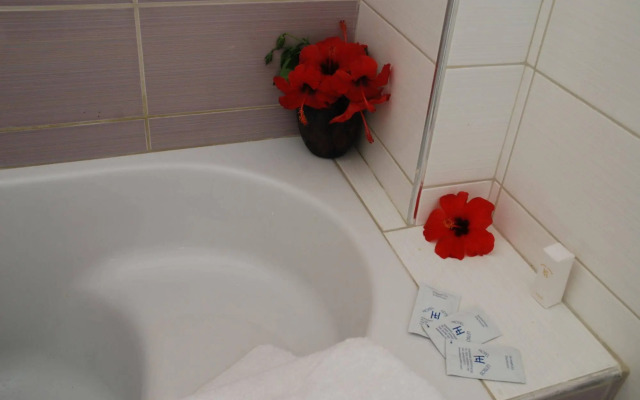 Letsos Hotel