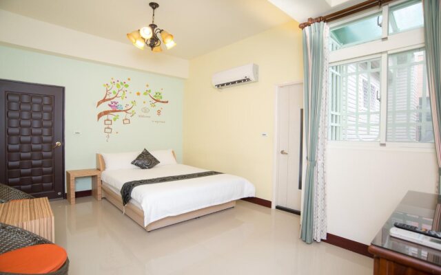 Vicky House