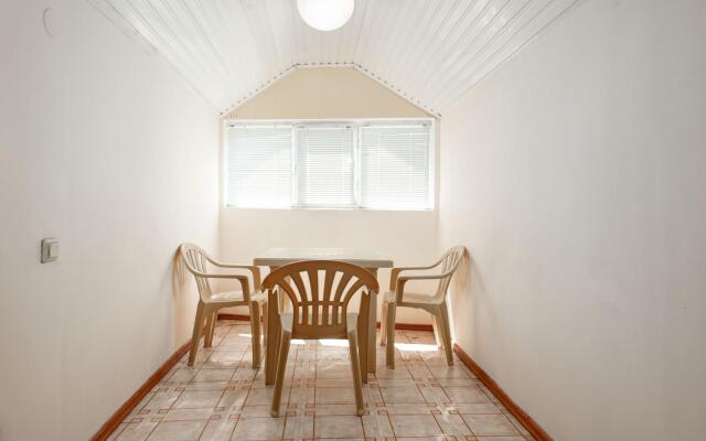 Lita Guest House