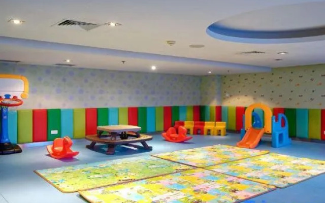 Royal Crown Scsp 783 KK CBD near Imago