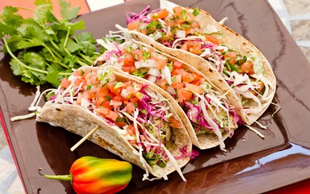 Hollywood Beach Suites