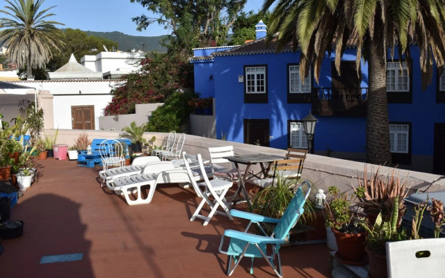 Hostel La Casa Encantada
