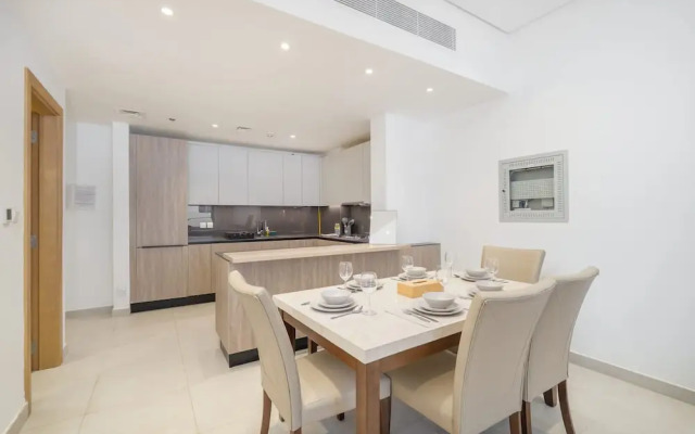 Lovely and Spacious 1 BR in Divine Residences