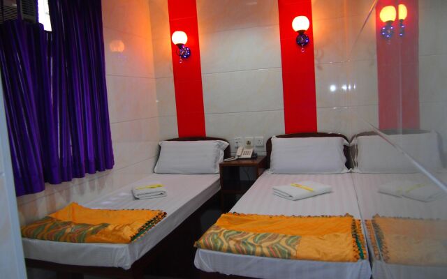 Premium Lounge
