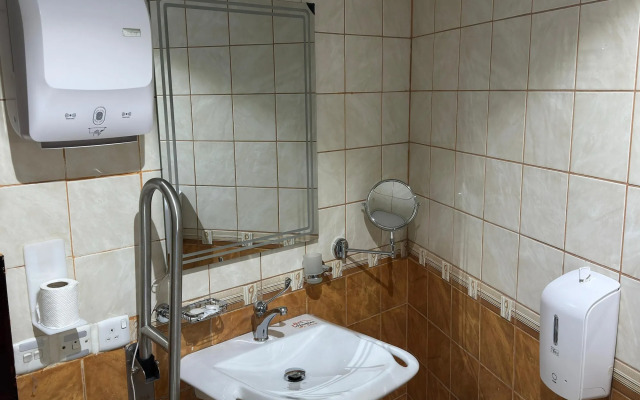 Sidratul Aalia Al-Dahabi Hotel