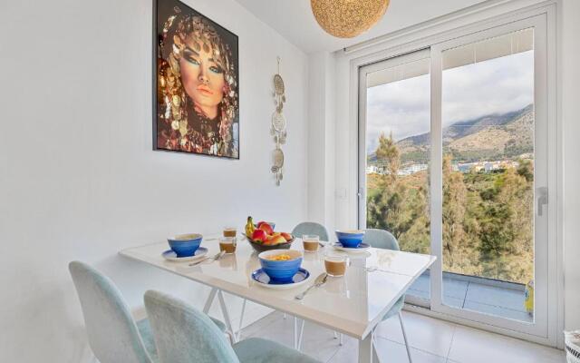 Lovely 3 bedroom apartment next to higueron area.