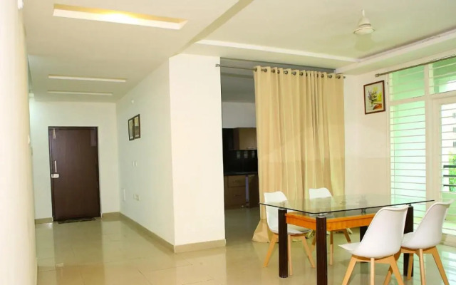 OYO 12459 SilverKey Gachibowli