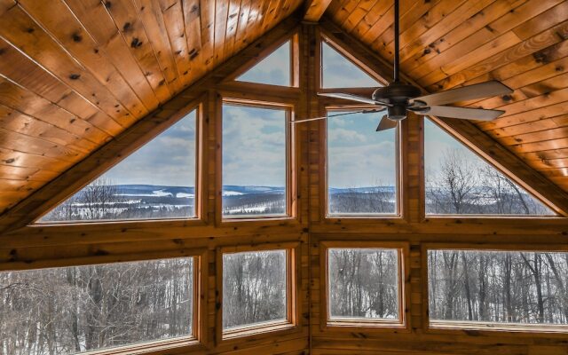 The Quarterdeck 4 Bedroom House