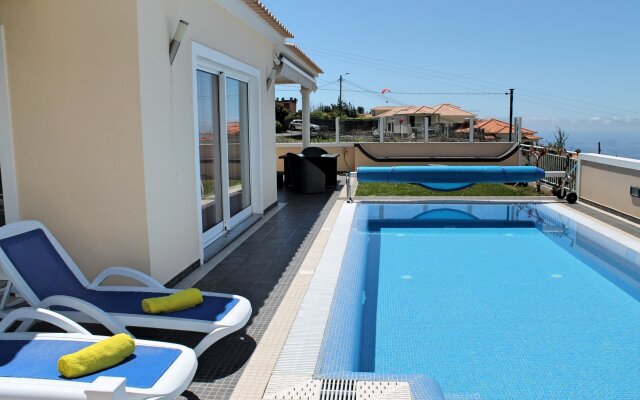Villa, Heated Pool In Sunny Area, Views Of Mountain And Sea Villa Dilis