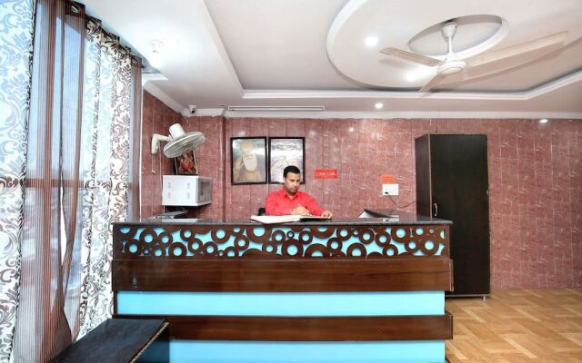 OYO 22534 Hotel Diamond