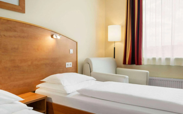 Amedia Express Prag