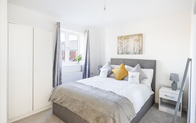 Fortified Three Bedroom Home Bristol