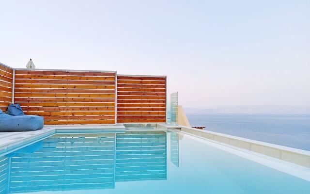 Sea & Cliff Luxury Suites byCorfuescapes