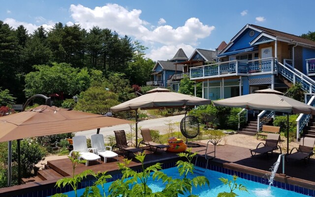Adellna Pension