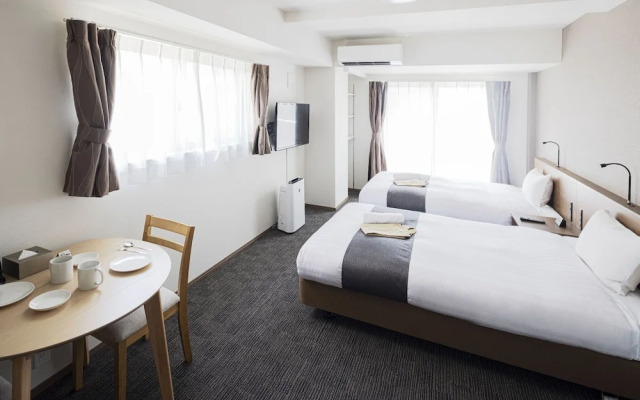 Coruscant Hotel Nagasakieki III