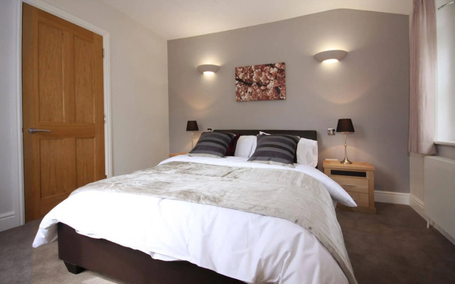 Berkshire Rooms - Wokingham