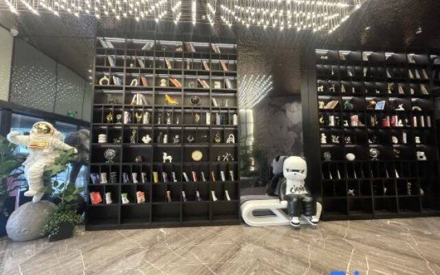 Shenzhen Zhuobang Hotel (Shekou Sihai Subway Station)