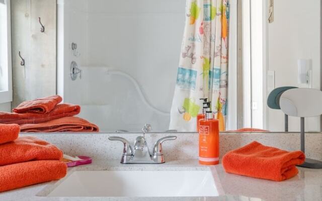 Crystal Beach Cottage