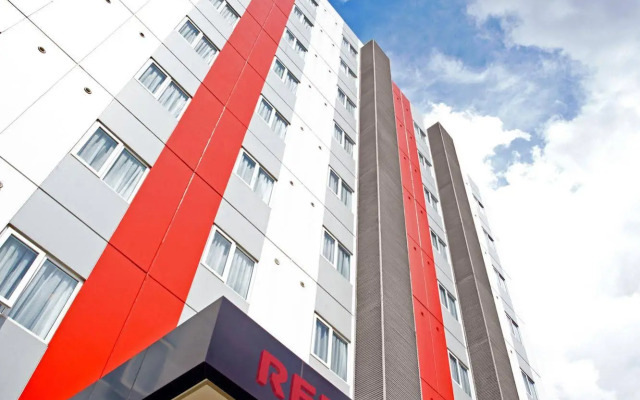 Red Planet Bekasi