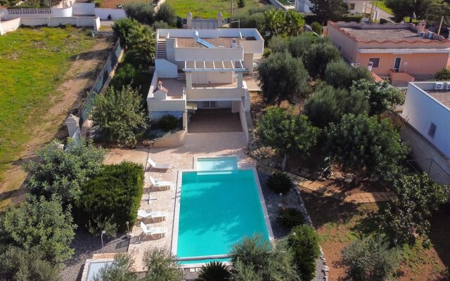 2097 Villa Regina Dello Ionio