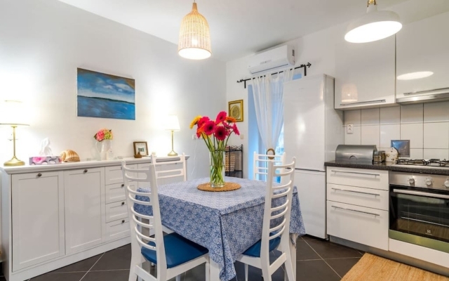 Holiday house Vjerocka - with pool : Donji Humac, Island Brac