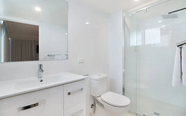 Meridian Tower Apartments