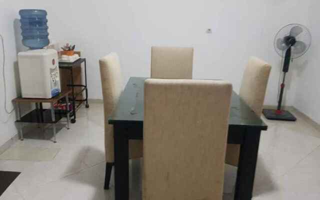 OYO 90560 Pondok Bambu Residence Syariah