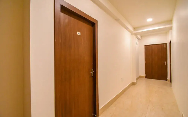 Fabhotel Moubani Residency