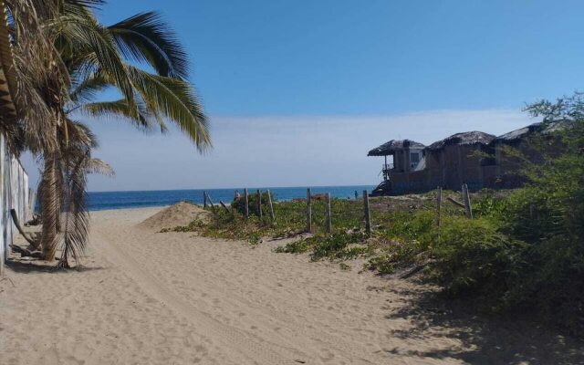 Los Almendros Mancora