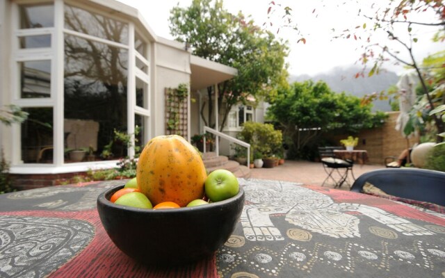Jaqui's Garden Guesthouse