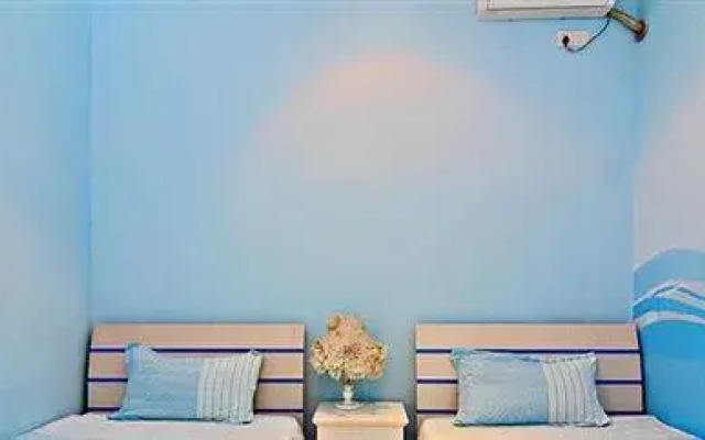 Youzou Riyue Family Hotel