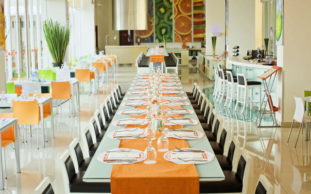 HARRIS Hotel Batam Center Batam