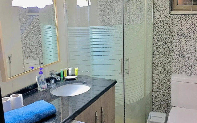 The Royal Luxury Apartments & studios