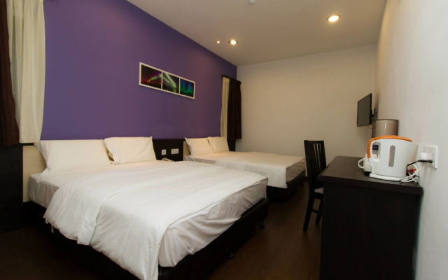 Aurora Boutique Hotel