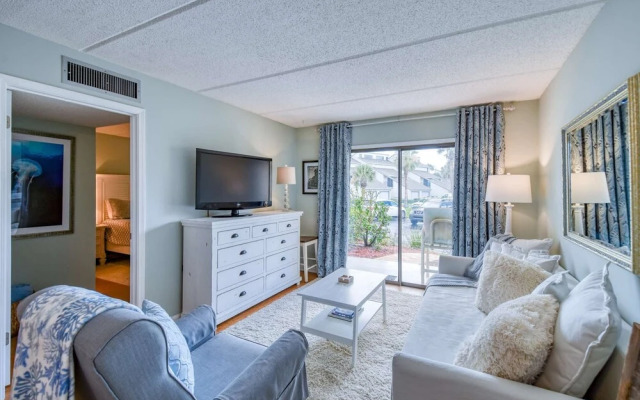 Ocean and Racquet #3116