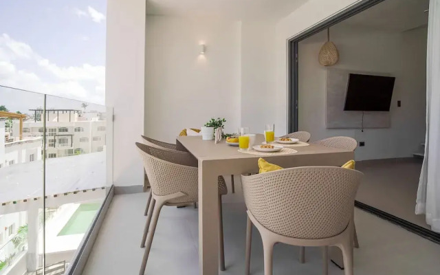 Luxury Penthouse 3 Bedroom Ocean Views
