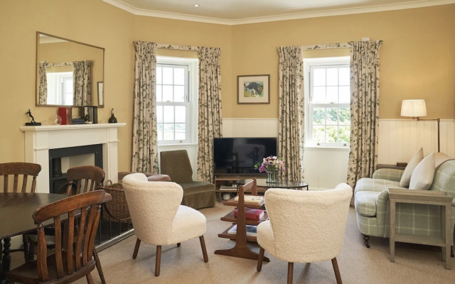 JOIVY The East Lodge At Balcarres
