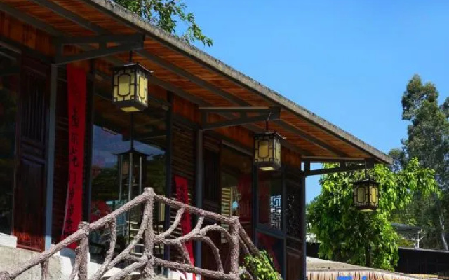 Ban · Mountain House Homestay – Outside – Meizhou