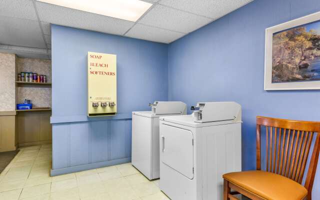 Americas Best Value Inn Belleville