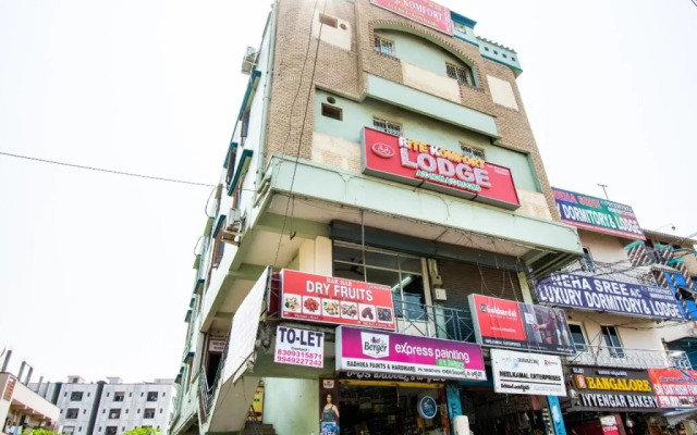 Rite Komfort by OYO Rooms