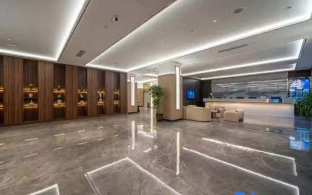 Starway Hotel (Kuitun West Park)