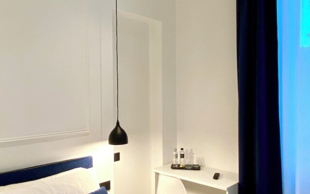 THE ONE - SUN 'n SEA ROOMS