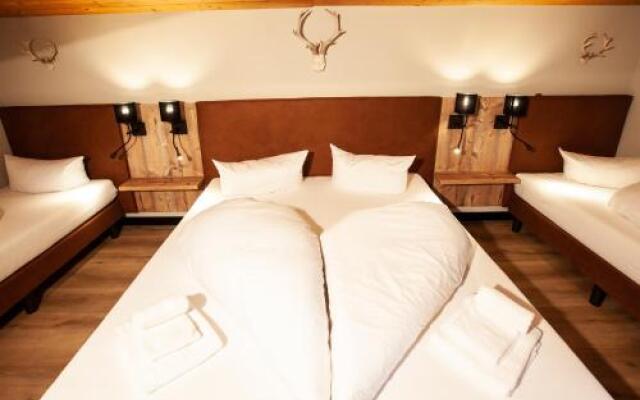 Haus 4 Jahreszeiten - Two-Bedroom Apartment (5 Adults)